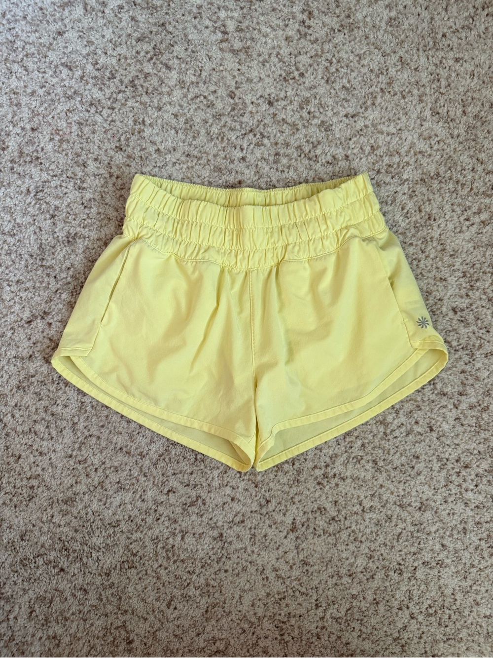 Girls Athleta Run Free 2.5 Shorts - Size M